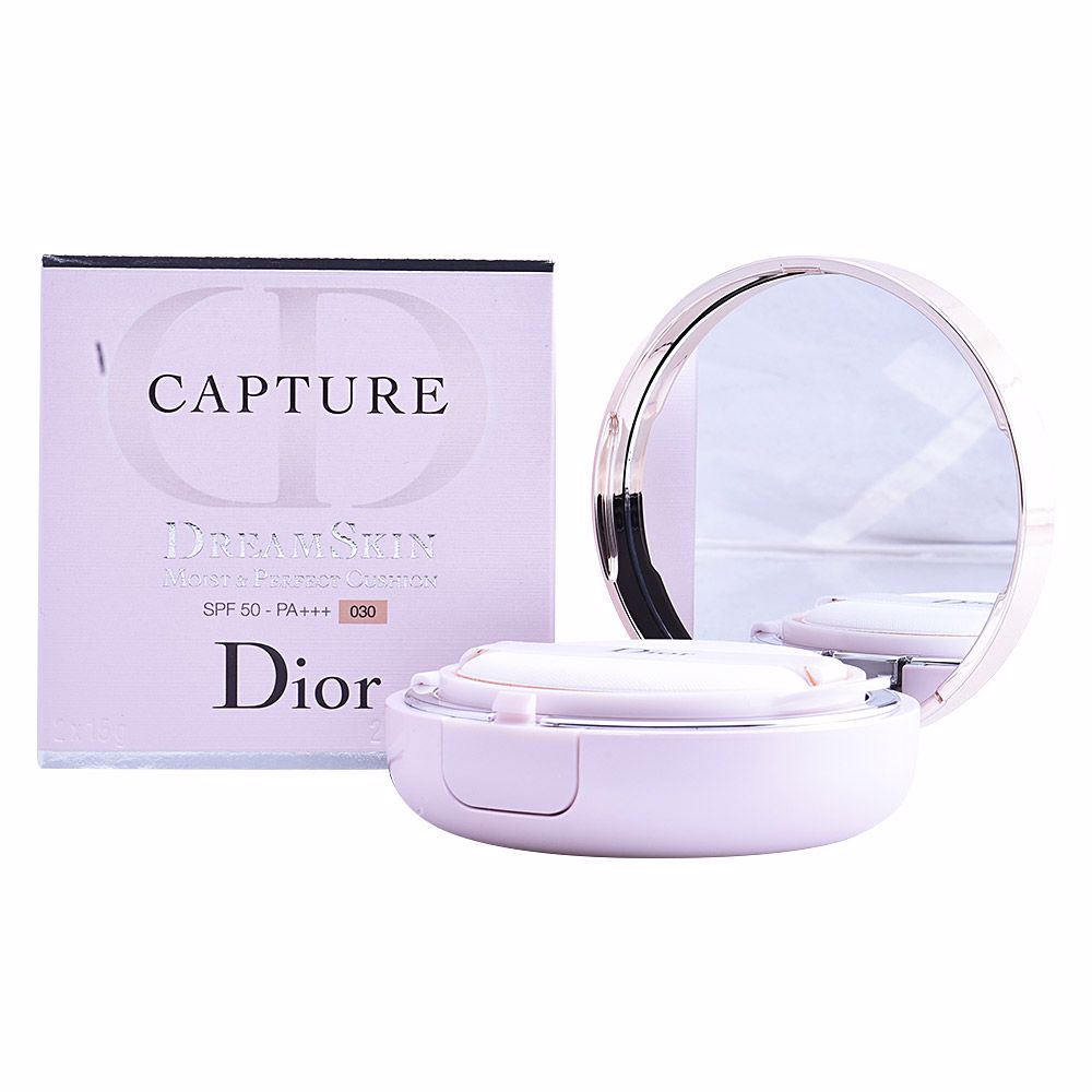 CAPTURE DREAMSKIN MOIST & PERFECT cushion SPF50