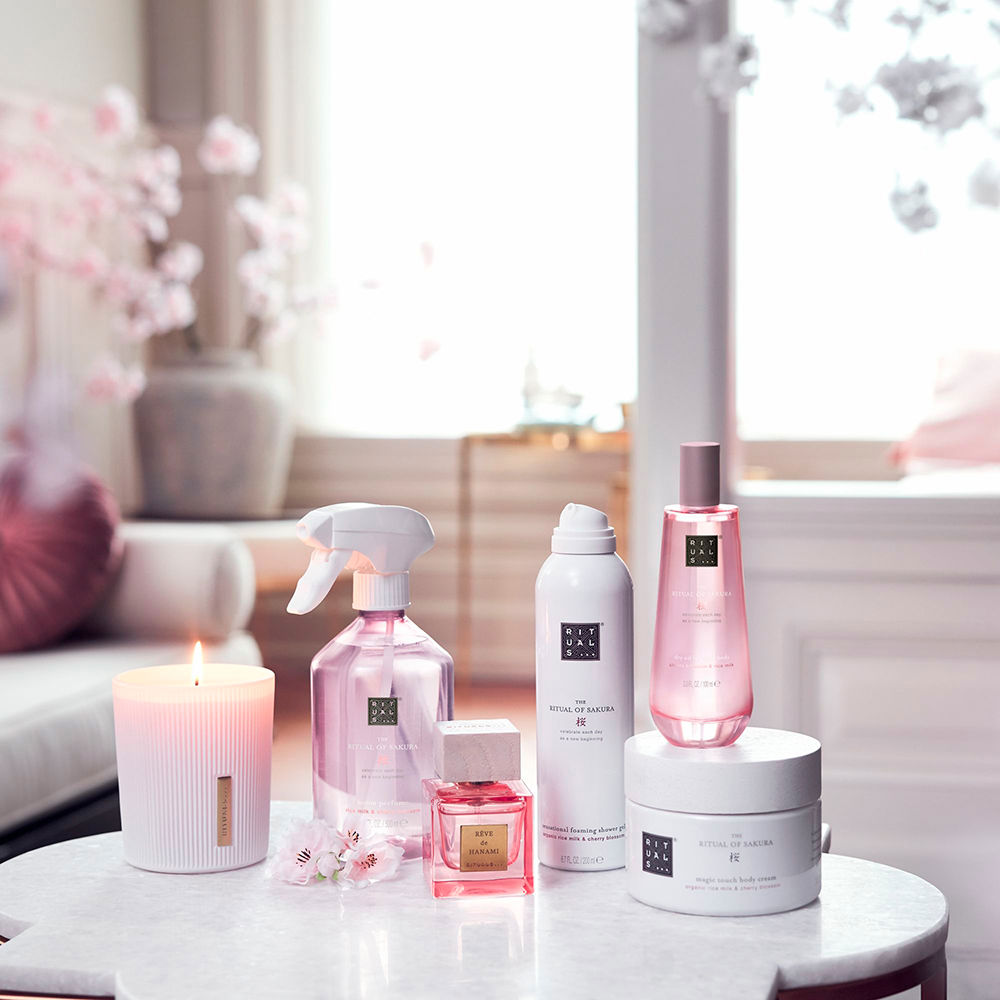 Creme Corporal THE RITUAL OF SAKURA Hidratantes Corporais Rituals Creme Corporal THE RITUAL OF SAKURA Hidratantes Corporais Rituals