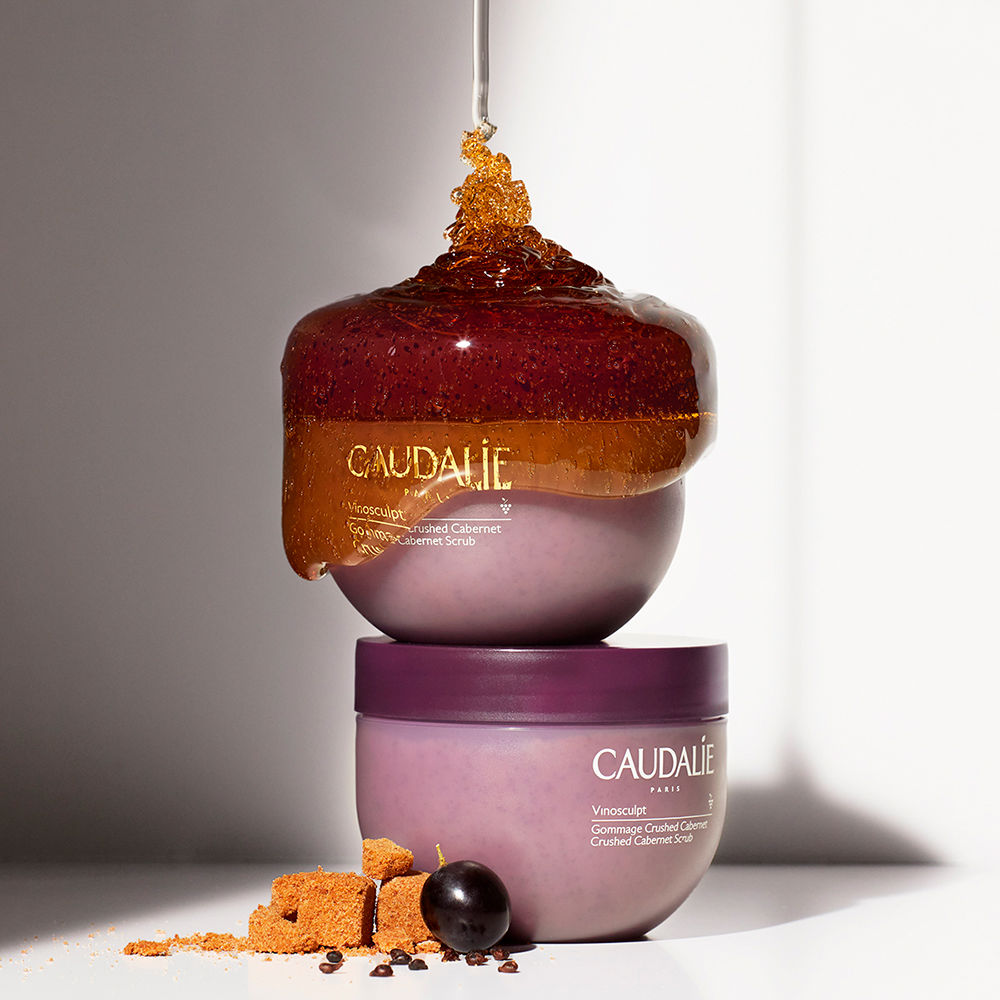 Caudalie Vinosculpt Crushed Cabernet Body Scrub 250g 5