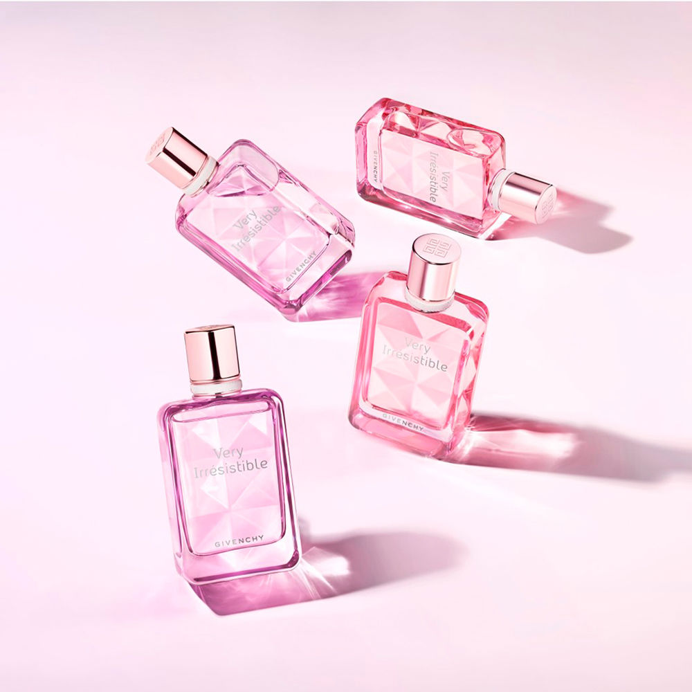 VERY IRRÉSISTIBLE parfum EDP · Meilleurs Prix en Ligne Perfumes Club
