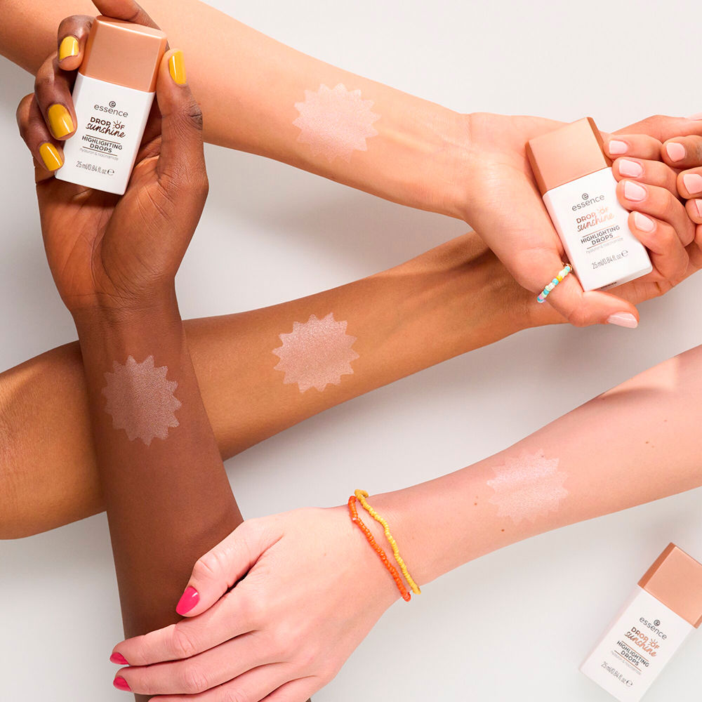 DROP OF SUNSHINE fluid highlighter Essence Highlighters - Perfumes Club