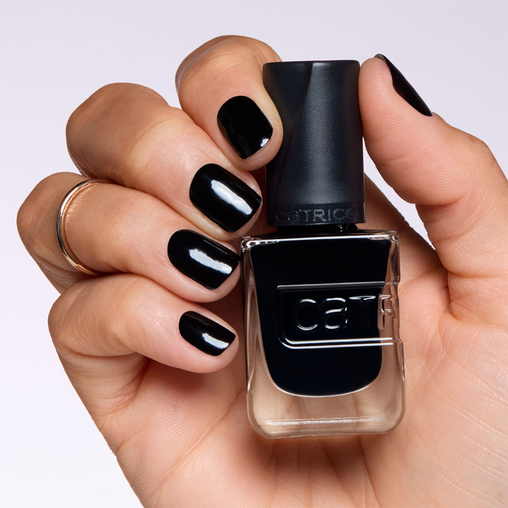 Catrice Gel Affair Nagellack 022 Cherry Is The New Black 6
