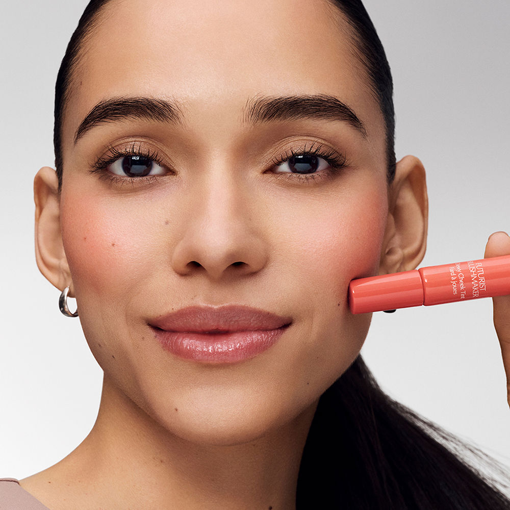 Estée Lauder Futurist Blushmaker Liquid Blush Dewy 8