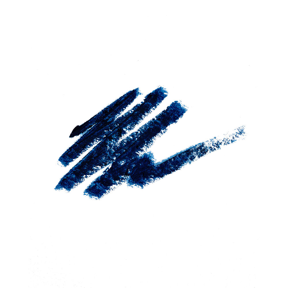 L'Oréal Paris Haute Couleur Crayon Khôl 130 Bleu Suede 3