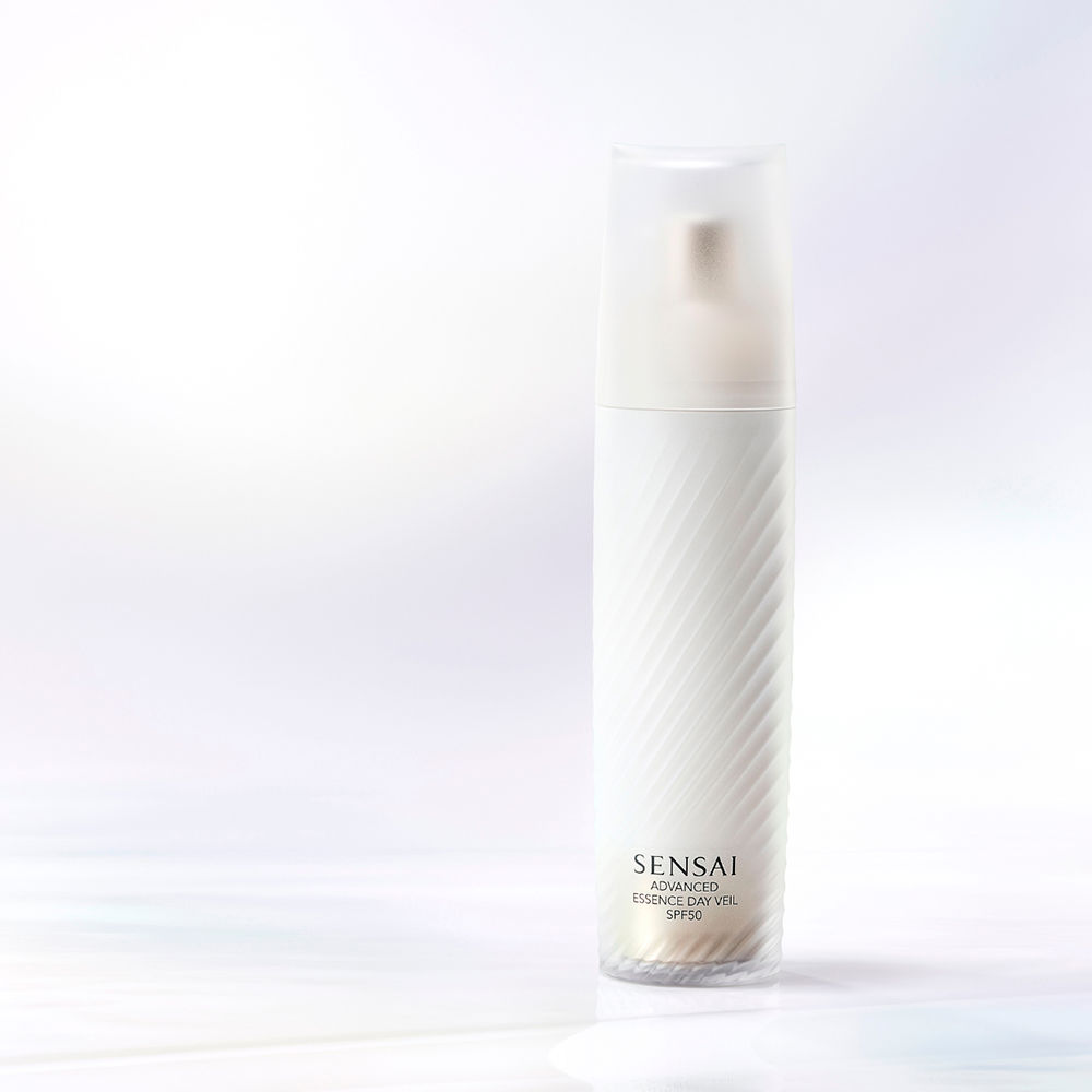 ESSENCE DAY VEIL, Tratamientos Faciales Sensai - Perfumes Club