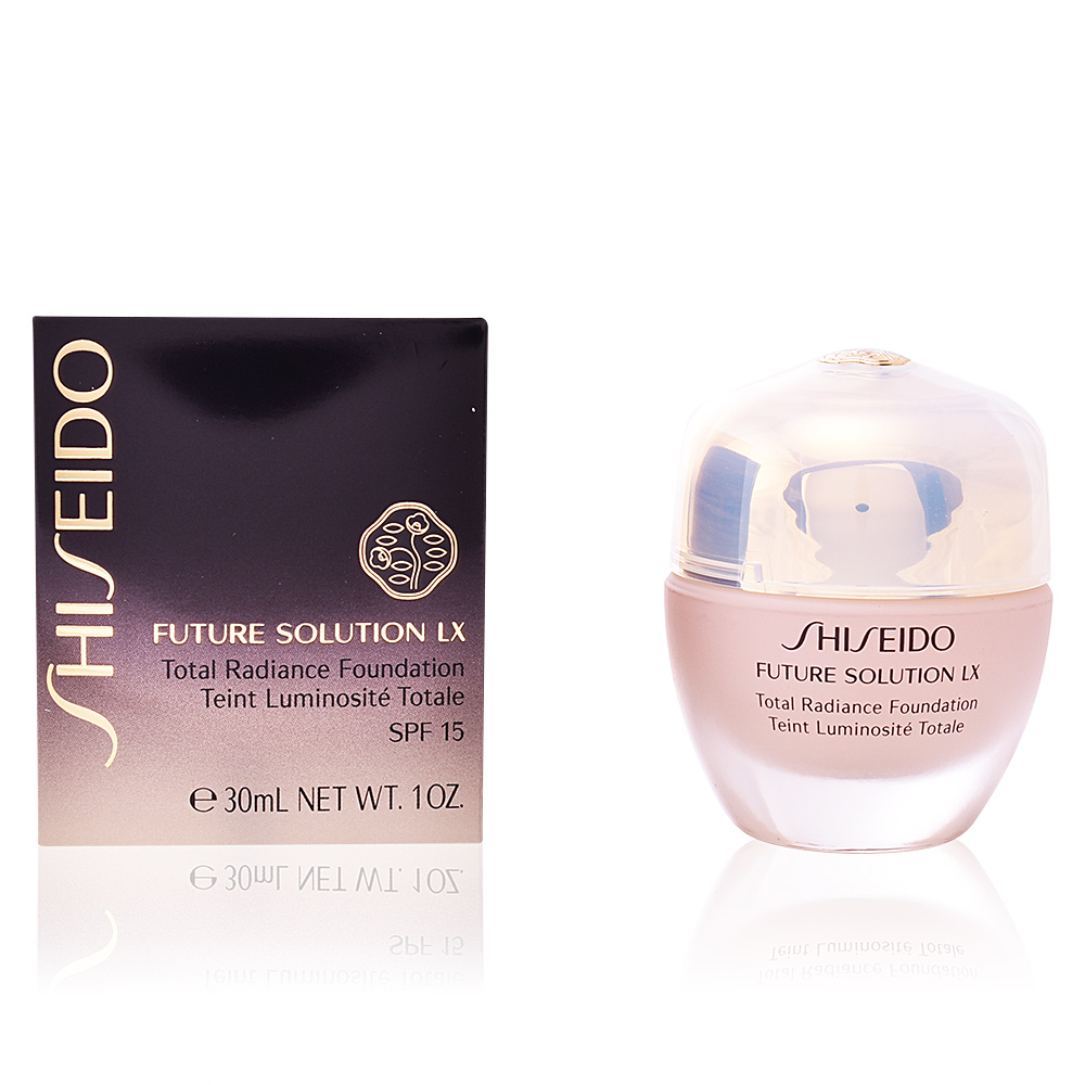 SHISEIDO FUTURE SOLUTION LX TOTAL RADIANCE BASE – Make-up Mit LSF 25, Wasserfest, Für Empfindliche Haut