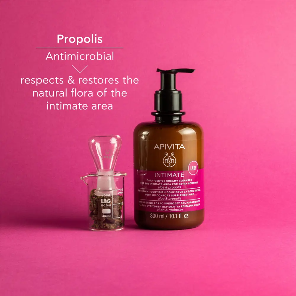 Apivita GENTLE CREAMY CLEANSER FOR DAILY INTIMATE HYGIENE With