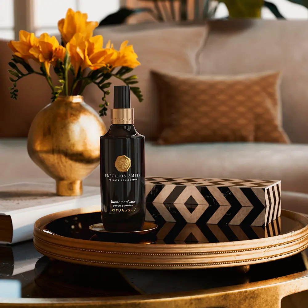 RITUALS...アロマキャンドル　PRECIOUS AMBER Private Collection Precious Amber Scented Candle - scented candle