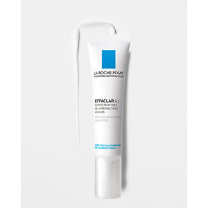 EFFACLAR A.I correcteur ciblé des éruptions cutanées