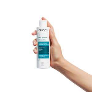 DERCOS Shampoo oleoso ultra calmante