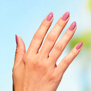 NATURE STRONG esmalte de uñas natural