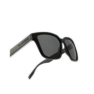 MOTION polarized