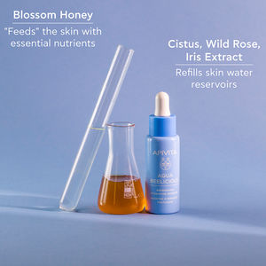 AQUA BEELICIOUS MOISTURIZING AND REFRESHING BOOSTER with hyaluronic acid, honey and propolis