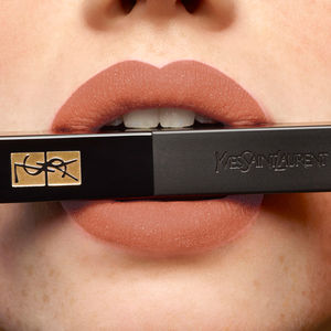 THE SLIM VELVET RADICAL lipstick