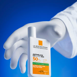 ANTHELIOS UV-MUNE 400 OIL CONTROL fluid SPF50+