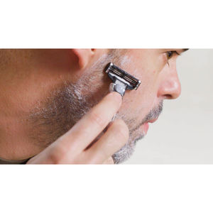 CLOSE SHAVERS SQUADRON アルティメット ブラシレス シェーブ クリーム ホワイト イーグル