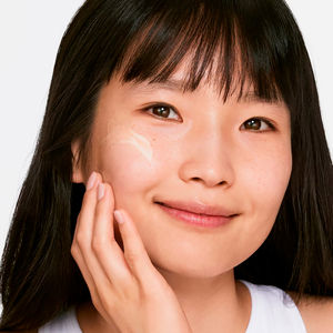 DRAMATICALLY DIFFERENT moisture gel