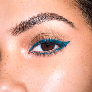 COLORSTAY eye liner