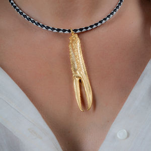 TUENT LUXE BLACK &amp; WHITE necklace #shiny gold