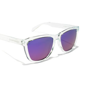 REGULAR POLARIZED