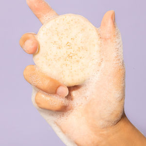 AHA & SHEA butter renewing body wash