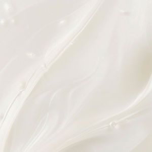ESSENTIALS Farbschutzshampoo