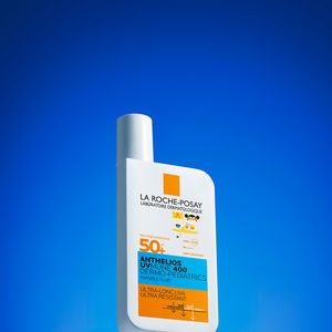 ANTHELIOS UV-MUNE 400 DERMOPEDIATRICS moisturizing fluid SPF50+