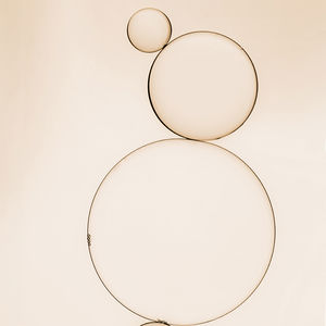 L’HUILE SOLAIRE Umiarkowany spray do opalania ciała i włosów