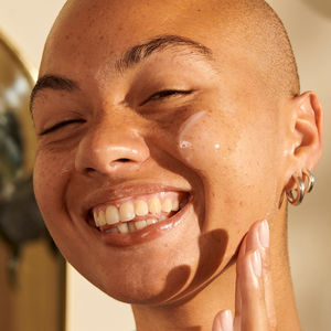 VITAMIN E moisturizing cream gel