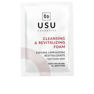 Mousse nettoyante revitalisante aux fruits rouges, 1 sachet