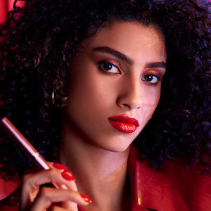 PURE COLOR EXPLICIT LIP SHINE Lippenstift