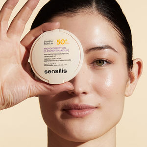 FOTOCORRECÇÃO D-PIGMENT MAKE-UP creme de maquiagem FPS50+