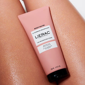 BODY-NUTRI regenerating exfoliant