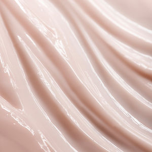 SUPREMYA nakčiai – puiki priemonė nuo senėjimo paakių sričiai