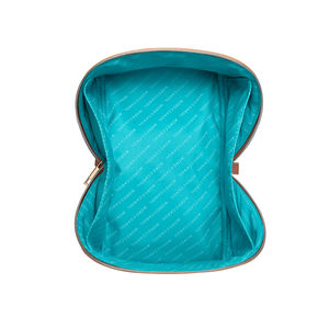 EXTRA VOLUME SHAMPOO CASE