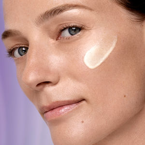 RÉNERGIE CRx RETINOL TRIPLE serum na noc