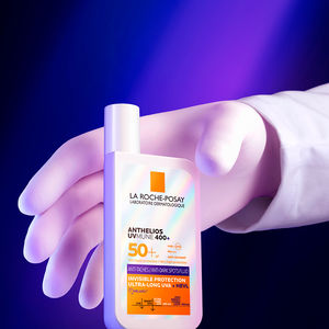 ANTHELIOS UV-MUNE 400 fluide anti-taches SPF 50+