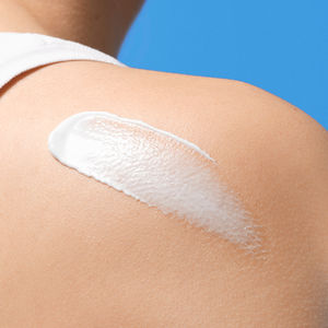 ANTHELIOS POST-UV triple action after-sun lotion