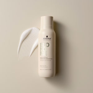 BLONDME BOND REPAIR nourishing conditioner