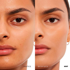 Fondotinta ALL HOURS GLOW base per il trucco