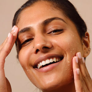 Vloeibare exfoliant met vitamine C