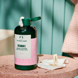 VITAMIN E cleansing cream