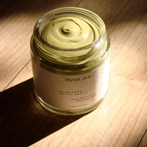 Vegane Matcha-Tonmaske
