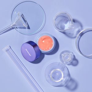 Nawilżająca maska do ust HYALURONIC OMEGA