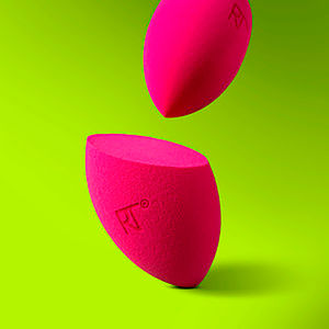 VIVID ESCAPE makeup sponge