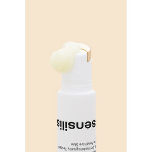 PEPTIDE EYE LISS eye contour reduces wrinkles and lifts