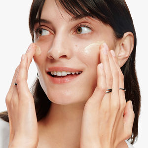DRAMATISCH ANDERE hydraterende lotion + SPF50