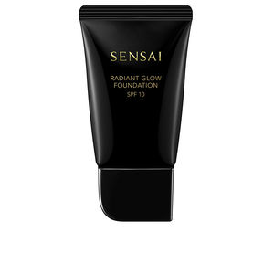 Fond de teint ÉCLAT RADIANT SPF 10