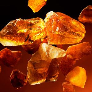 PRYWATNA KOLEKCJA PRECIOUS Świeca zapachowa AMBER