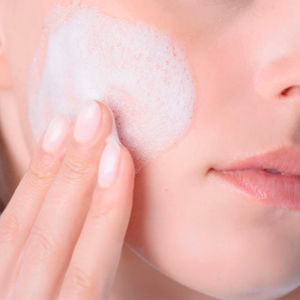 HYDRABIO 24h Hydrating Micellar Cleansing Gel